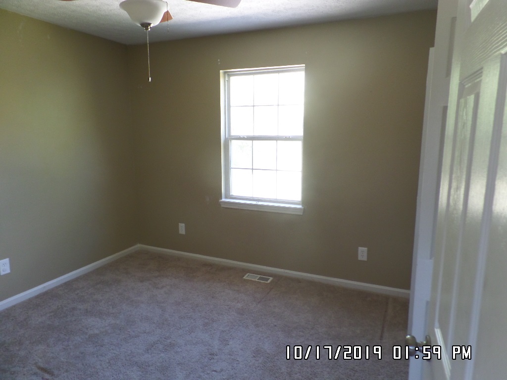 Listing Picture 102 Wedgewood Court Radcliff, KY 40160 MLS HK10050299