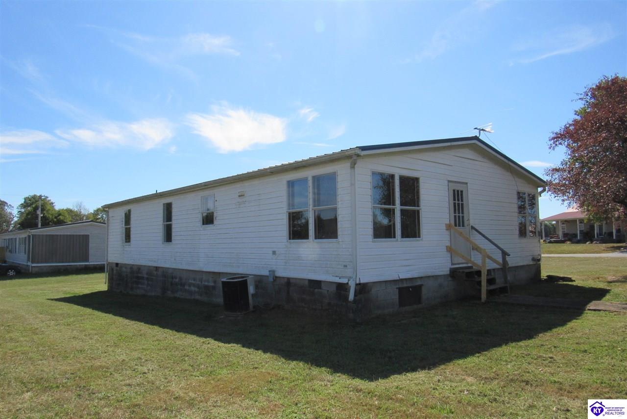 Listing Picture 3842 Hickory Flats Road Leitchfield, KY 42754 MLS HK10050011