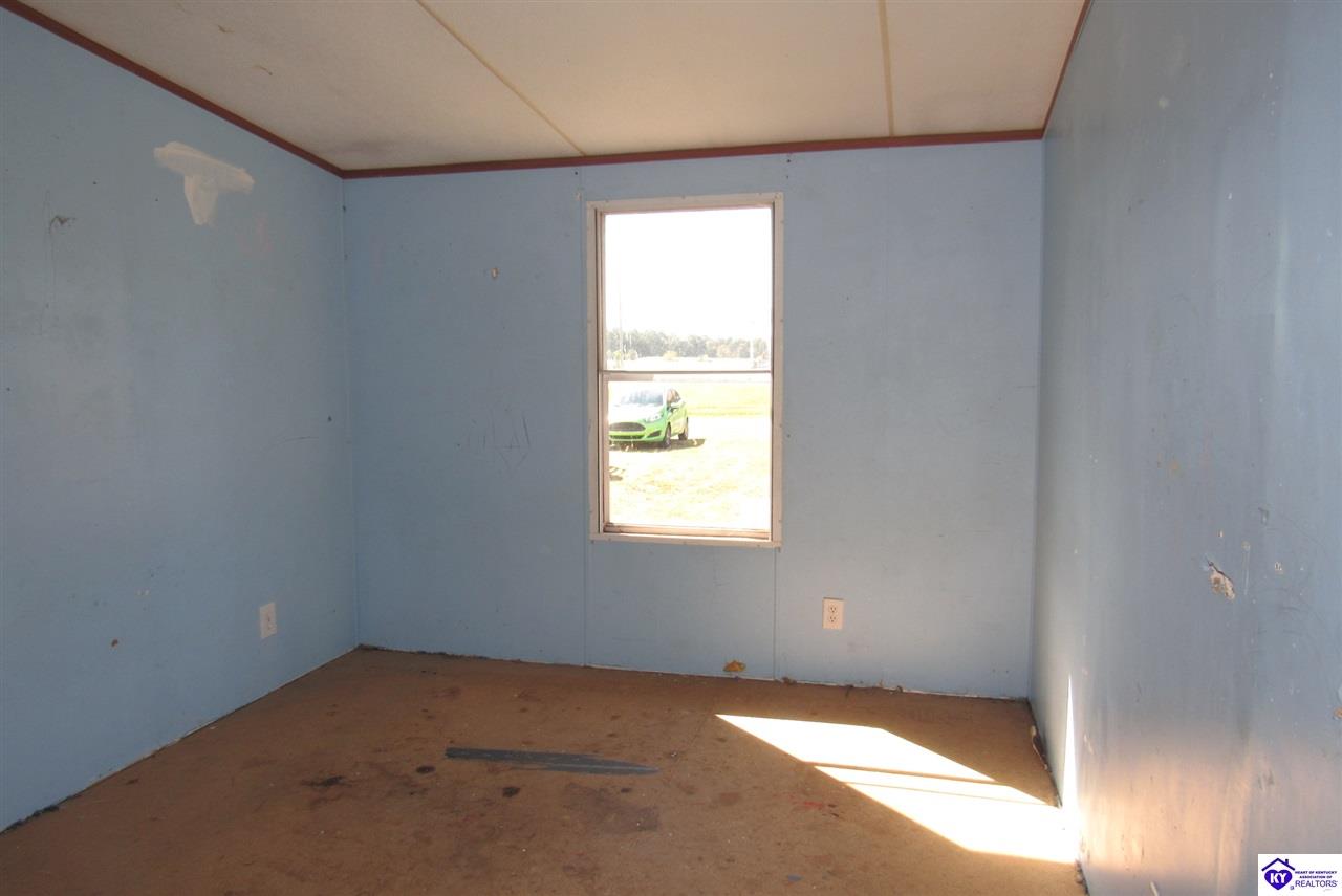 Listing Picture 3842 Hickory Flats Road Leitchfield, KY 42754 MLS HK10050011