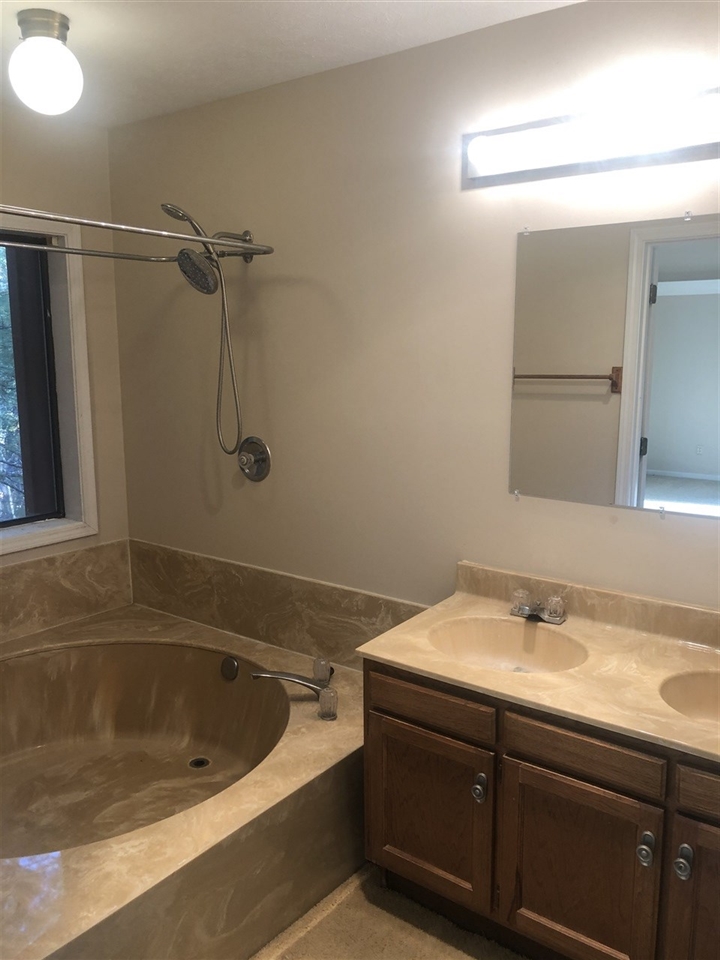 Listing Picture 387 Piping Rock Road Brandenburg, KY 40108 MLS HK10050013