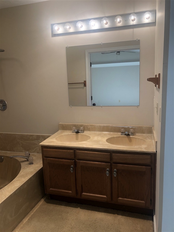 Listing Picture 387 Piping Rock Road Brandenburg, KY 40108 MLS HK10050013