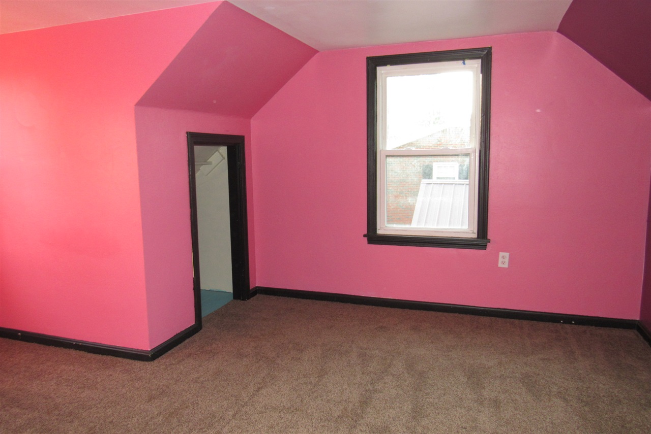 Listing Picture 107 Irwin Avenue Elizabethtown, KY 42701 MLS HK10050029