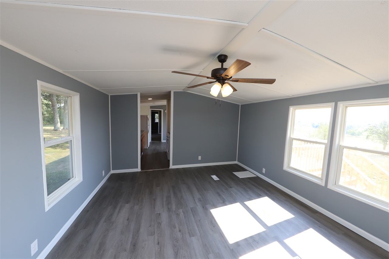 Listing Picture 2233 Thomas Road Rineyville, KY 40162 MLS HK10049865