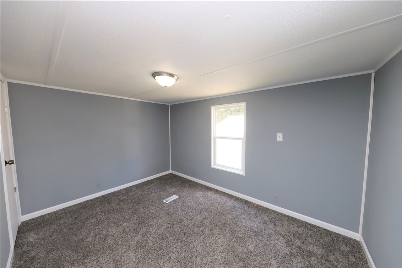 Listing Picture 2233 Thomas Road Rineyville, KY 40162 MLS HK10049865