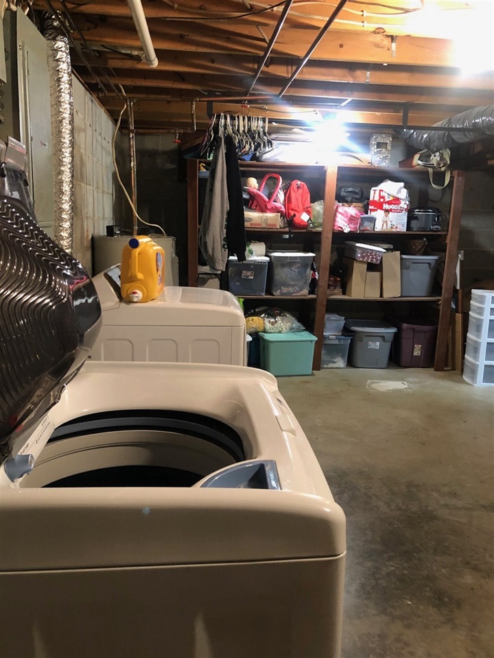 Listing Picture 156 Springwood Drive Greensburg, KY 42743 MLS HK10050675