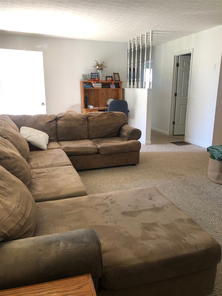 Listing Picture 156 Springwood Drive Greensburg, KY 42743 MLS HK10050675