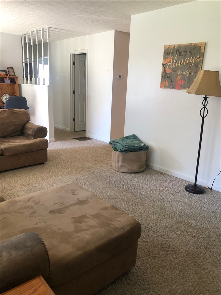 Listing Picture 156 Springwood Drive Greensburg, KY 42743 MLS HK10050675