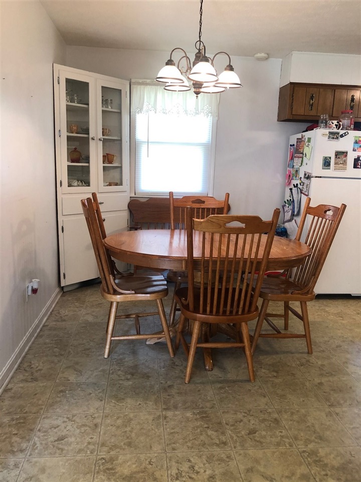 Listing Picture 156 Springwood Drive Greensburg, KY 42743 MLS HK10050675