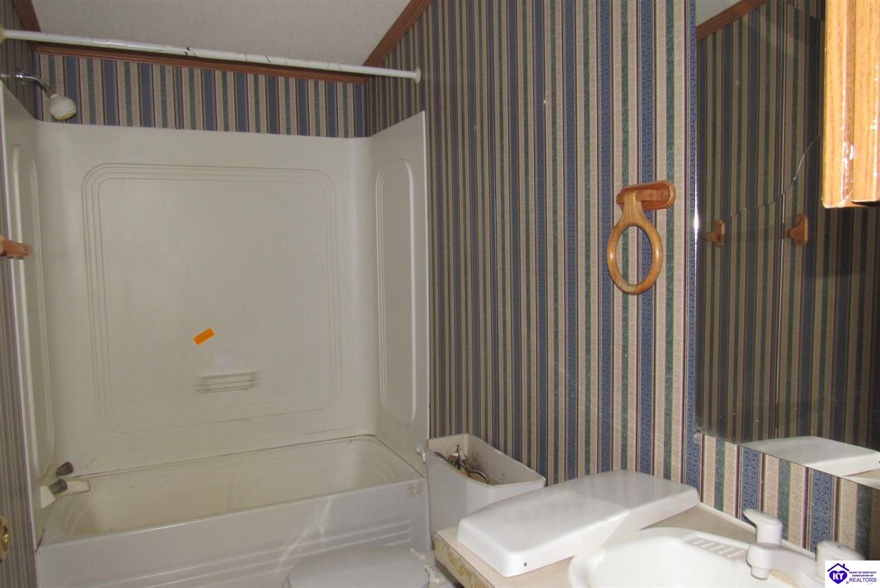 Listing Picture 4653 Church of God Road Custer, KY 40115 MLS HK10050376