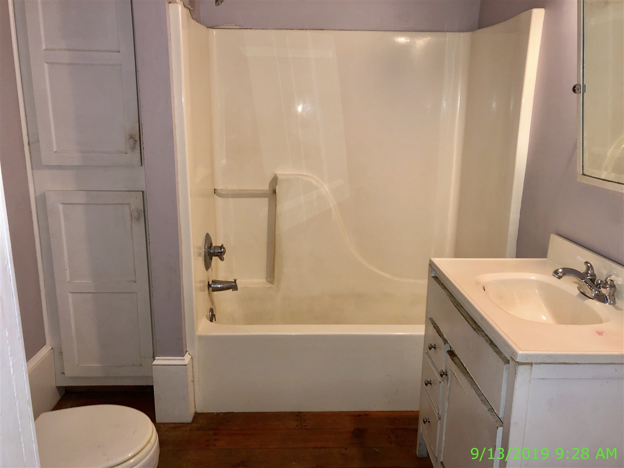 Listing Picture 407 Central Avenue Elizabethtown, KY 42701 MLS HK10050061