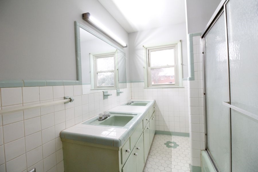 Listing Picture 808 Eastside Drive Horse Cave, KY 42749 MLS HK10050686