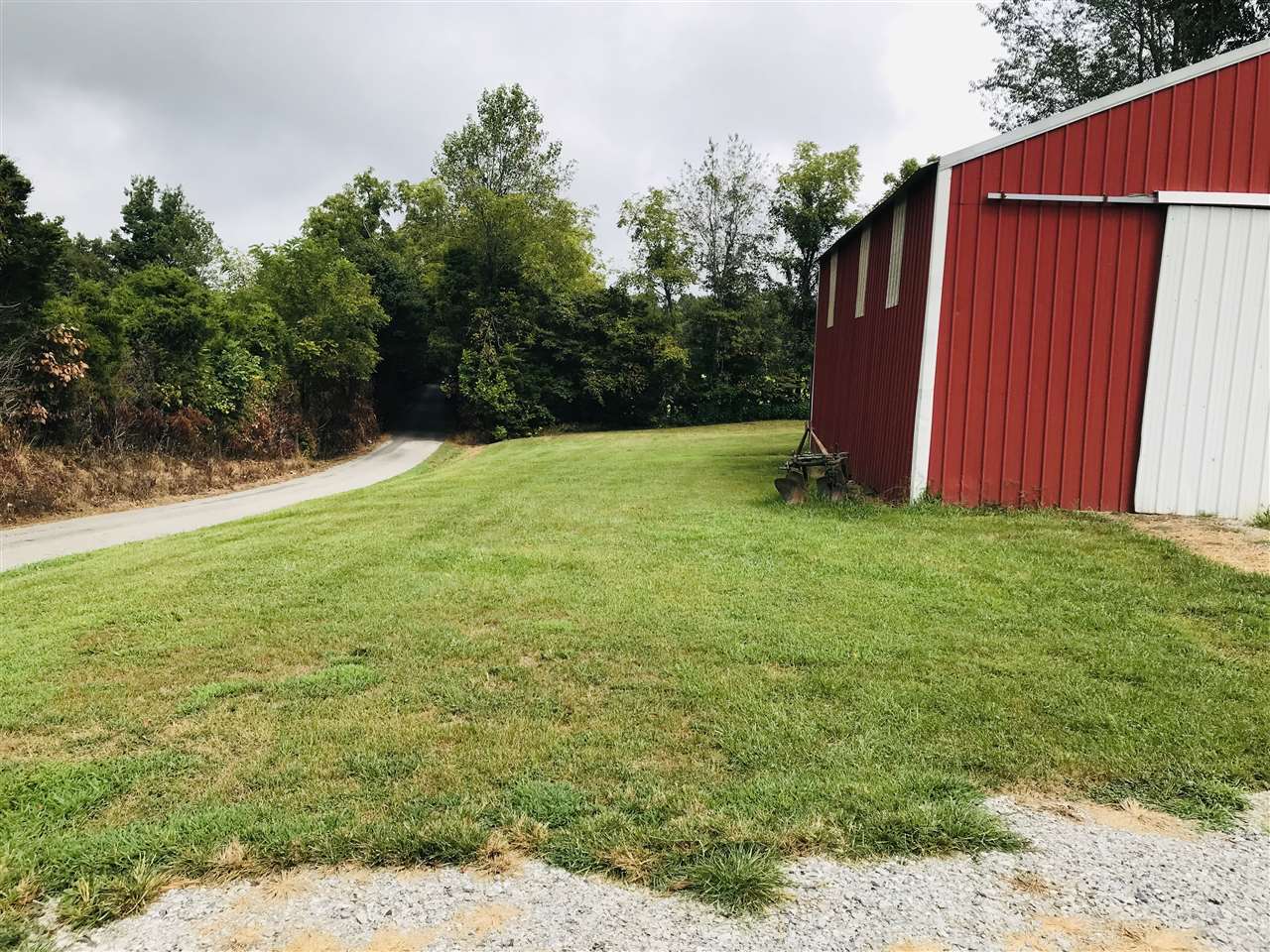 Listing Picture 106 Barney School Road Campbellsville, KY 42718 MLS HK10050190