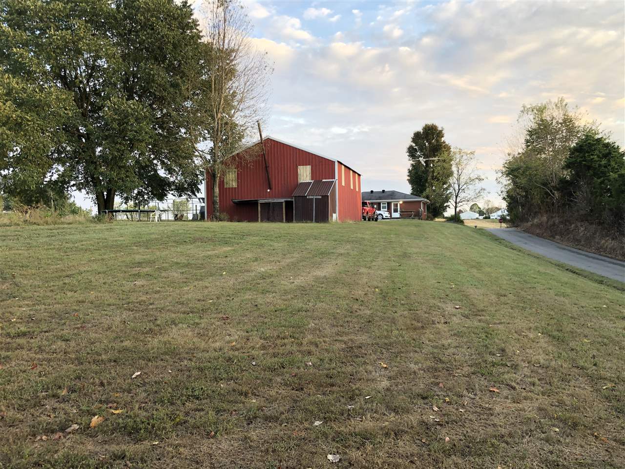 Listing Picture 106 Barney School Road Campbellsville, KY 42718 MLS HK10050190