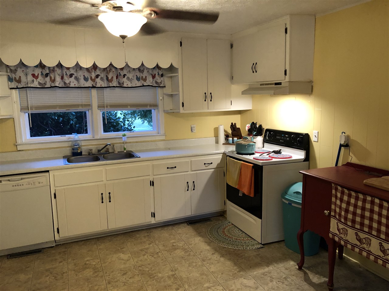 Listing Picture 106 Barney School Road Campbellsville, KY 42718 MLS HK10050190