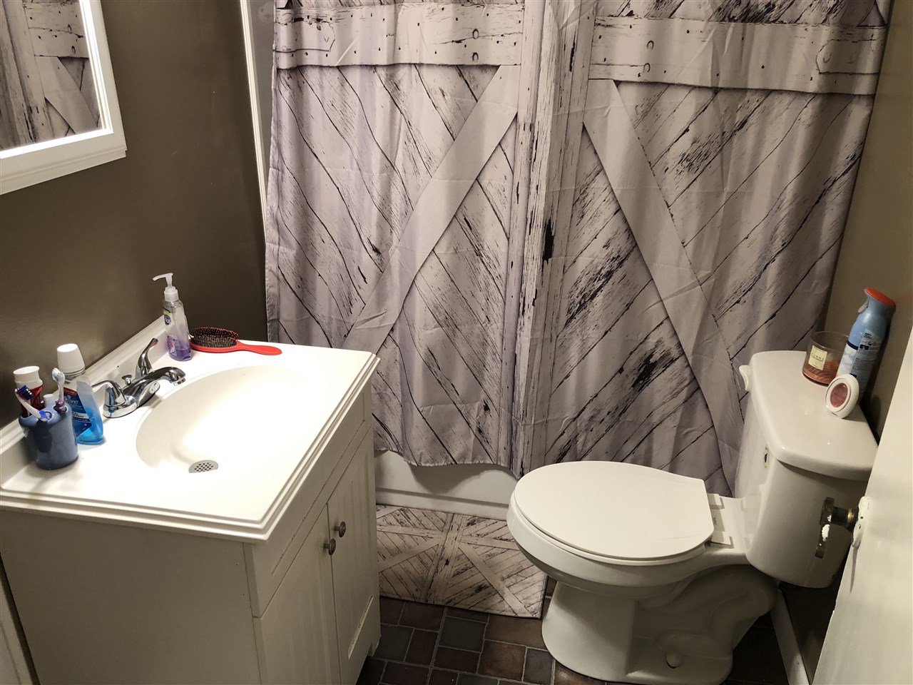 Listing Picture 106 Barney School Road Campbellsville, KY 42718 MLS HK10050190