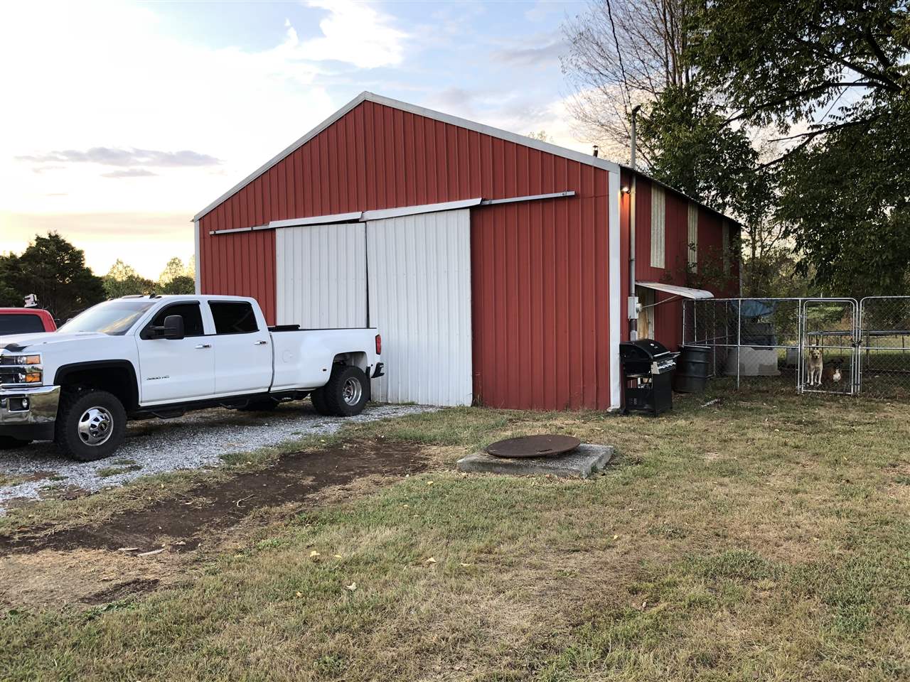 Listing Picture 106 Barney School Road Campbellsville, KY 42718 MLS HK10050190