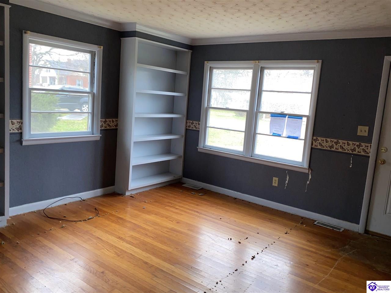 Listing Picture 516 N Munford Avenue Munfordville, KY 42765 MLS HK10050984