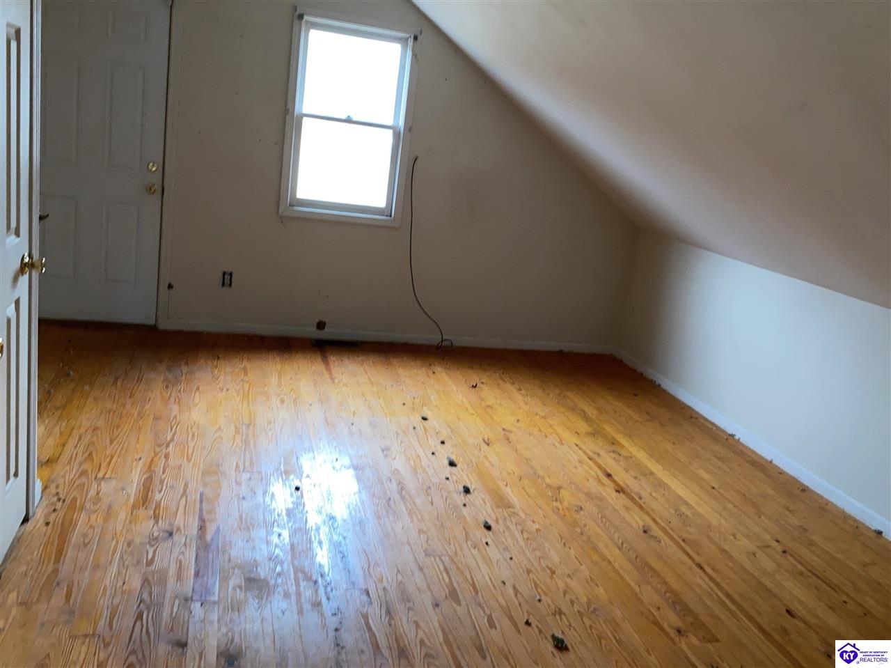 Listing Picture 516 N Munford Avenue Munfordville, KY 42765 MLS HK10050984