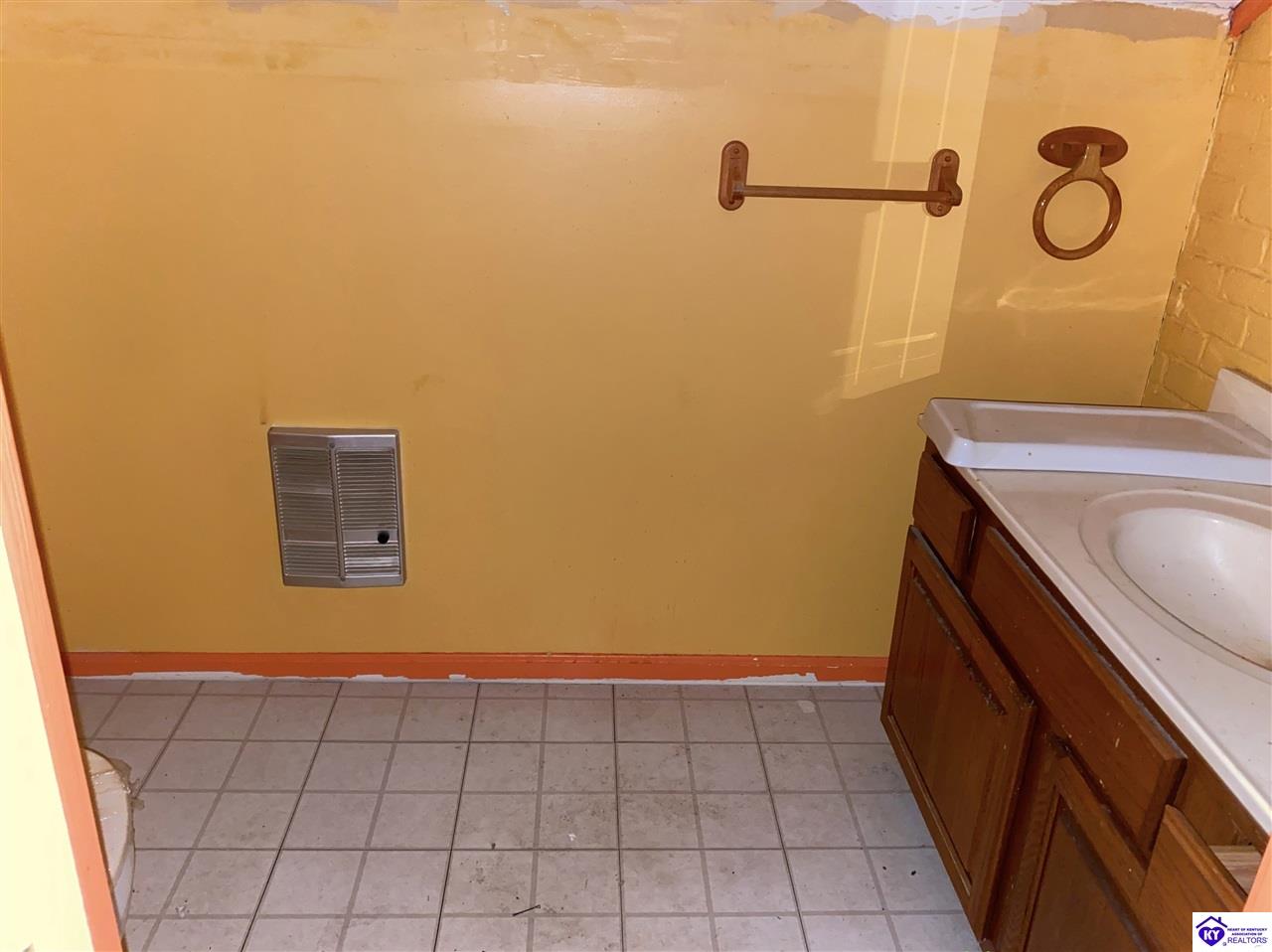 Listing Picture 516 N Munford Avenue Munfordville, KY 42765 MLS HK10050984