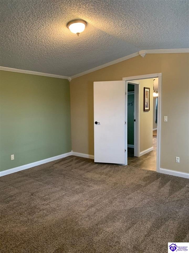 Listing Picture 222 Smith Chapel Road Campbellsville, KY 42718 MLS HK10051103