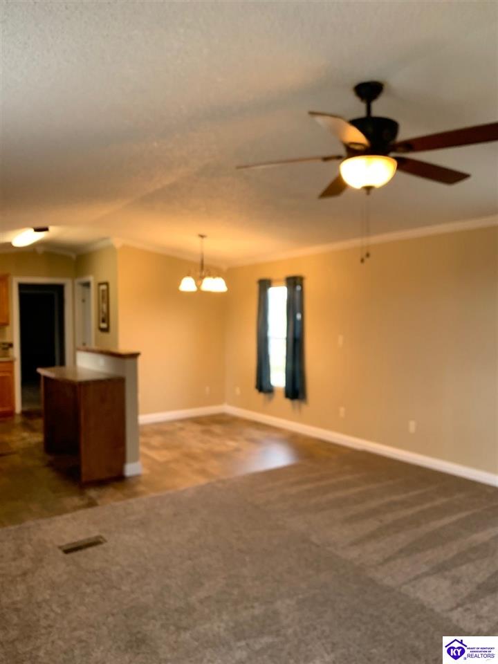 Listing Picture 222 Smith Chapel Road Campbellsville, KY 42718 MLS HK10051103