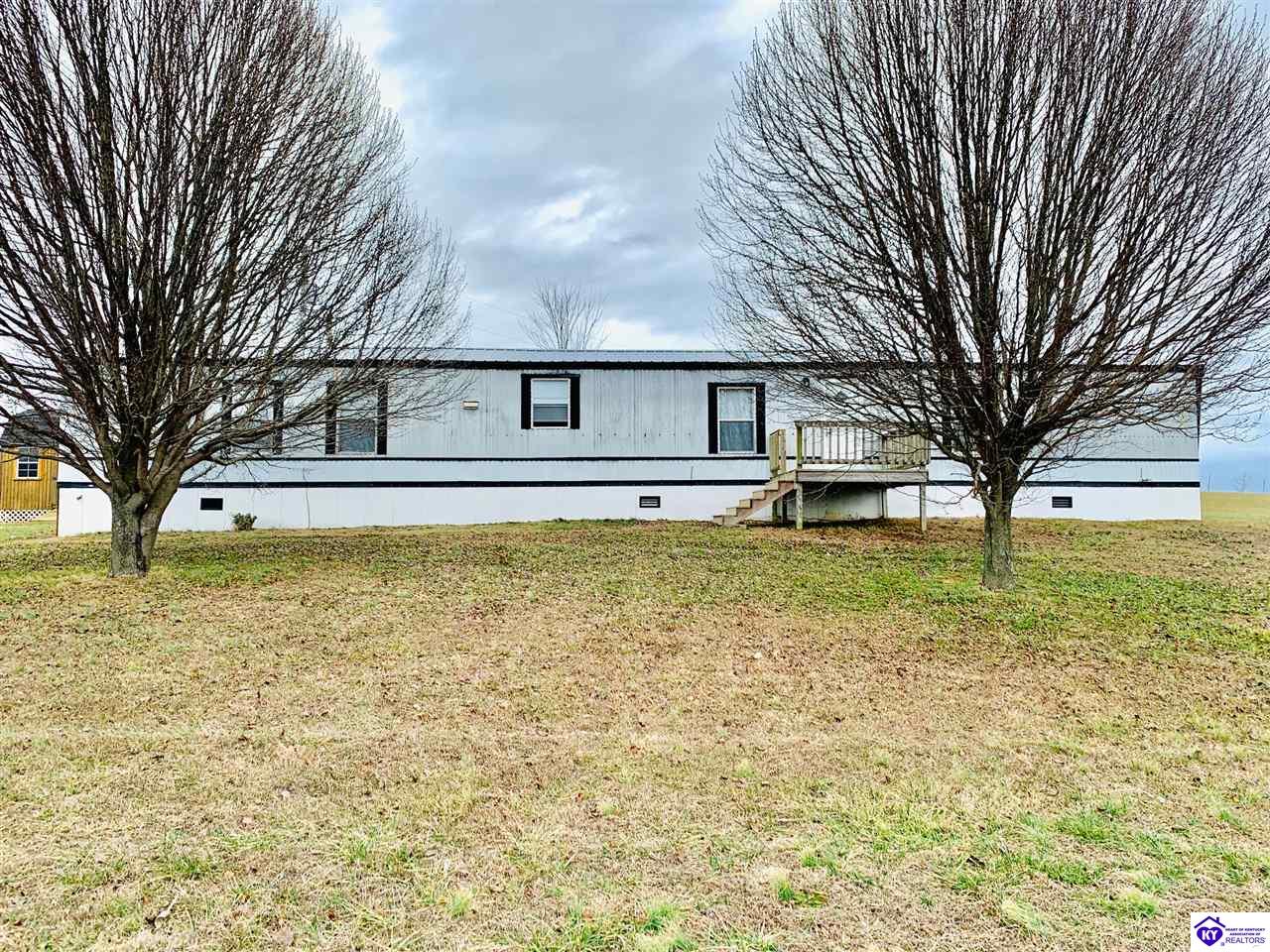 Listing Picture 222 Smith Chapel Road Campbellsville, KY 42718 MLS HK10051103