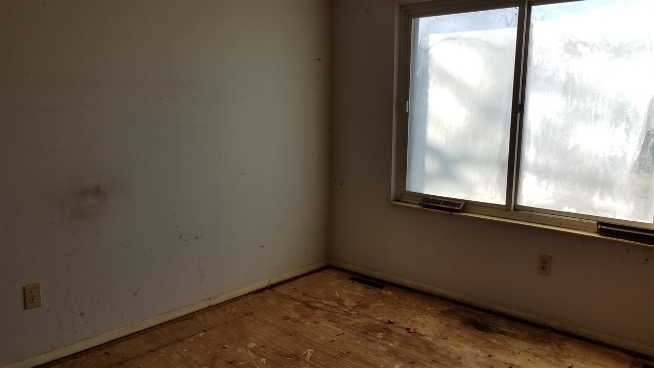 Listing Picture 806 Elmhurst Avenue Vine Grove, KY 40175 MLS HK10050957