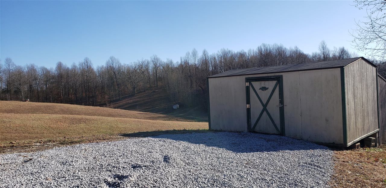 Listing Picture 12097 Campbellsville Road Buffalo, KY 42716 MLS HK10050883
