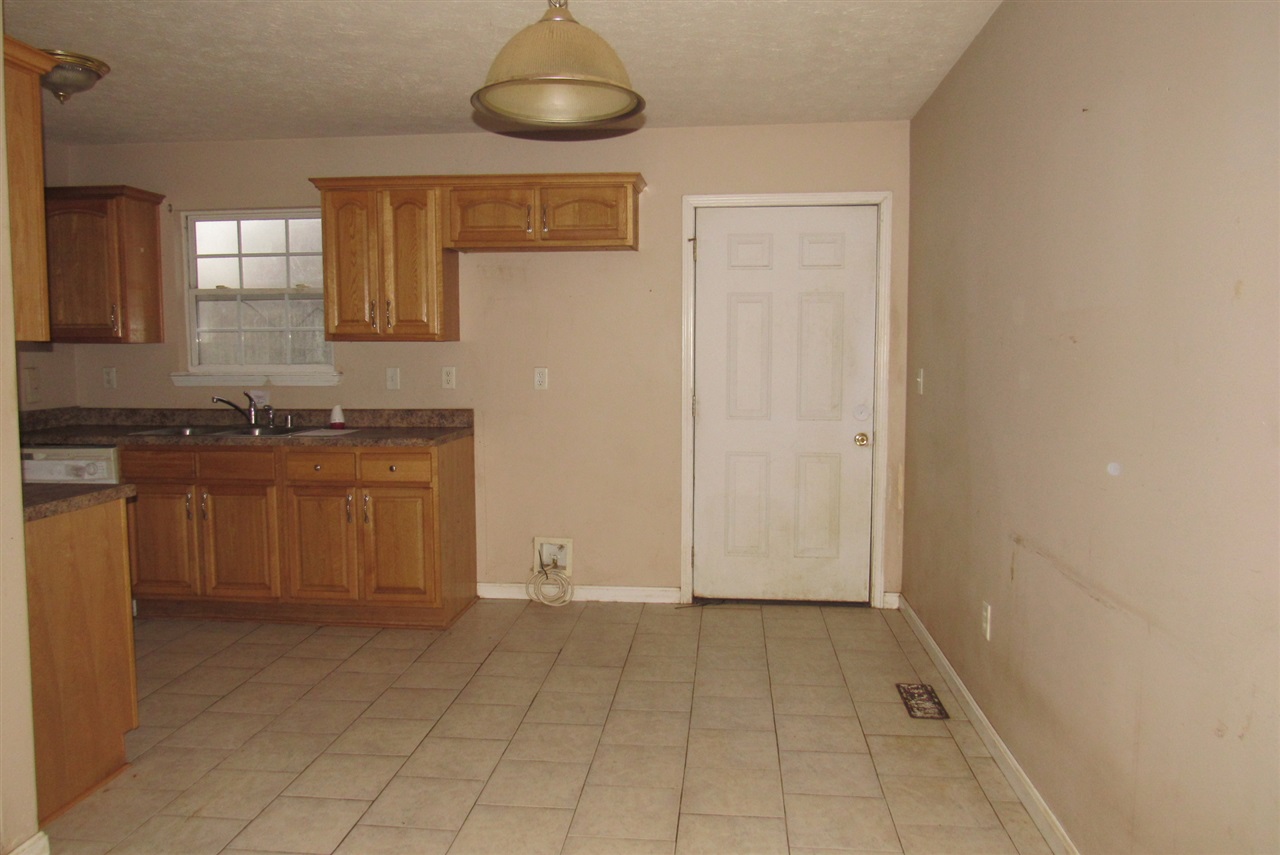 Listing Picture 211 Henry Street Elizabethtown, KY 42701 MLS HK10051078