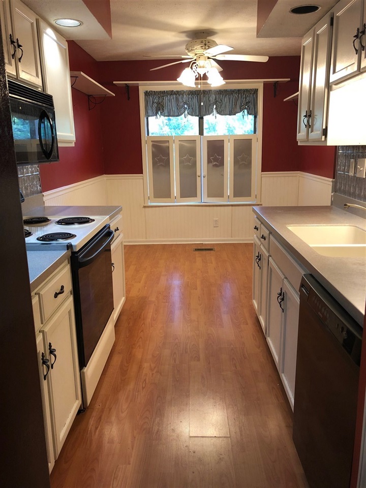 Listing Picture 489 Piping Rock Road Brandenburg, KY 40108 MLS HK10051437