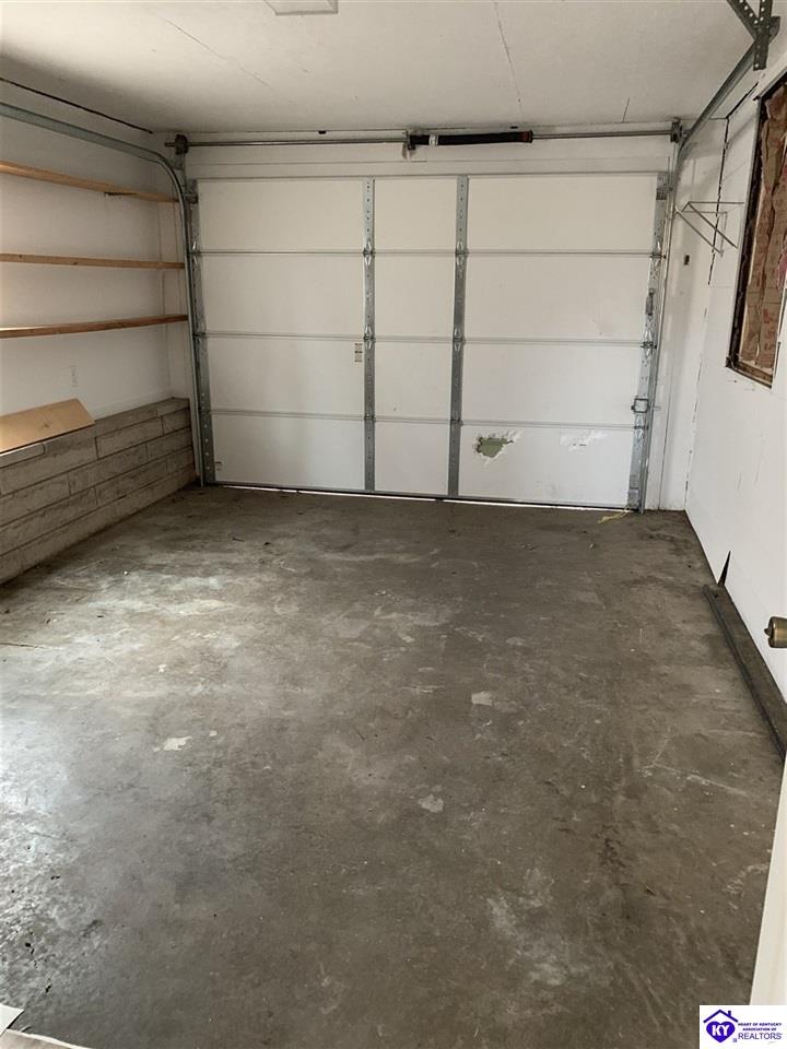 Listing Picture 319 Maple Street Columbia, KY 42728 MLS HK10051539