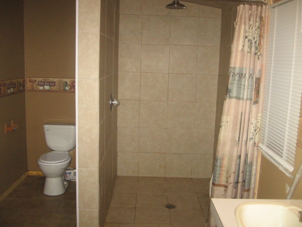 Listing Picture 2184 E Meadowcreek Road Campbellsville, KY 42718 MLS HK10051542