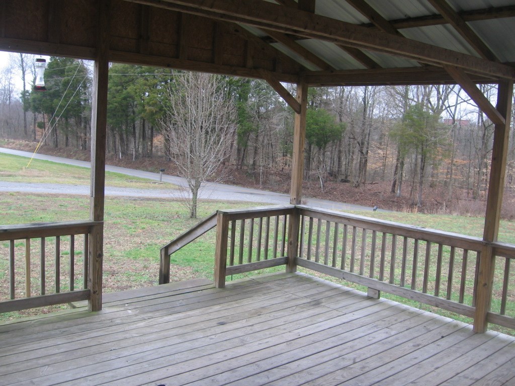 Listing Picture 2184 E Meadowcreek Road Campbellsville, KY 42718 MLS HK10051542