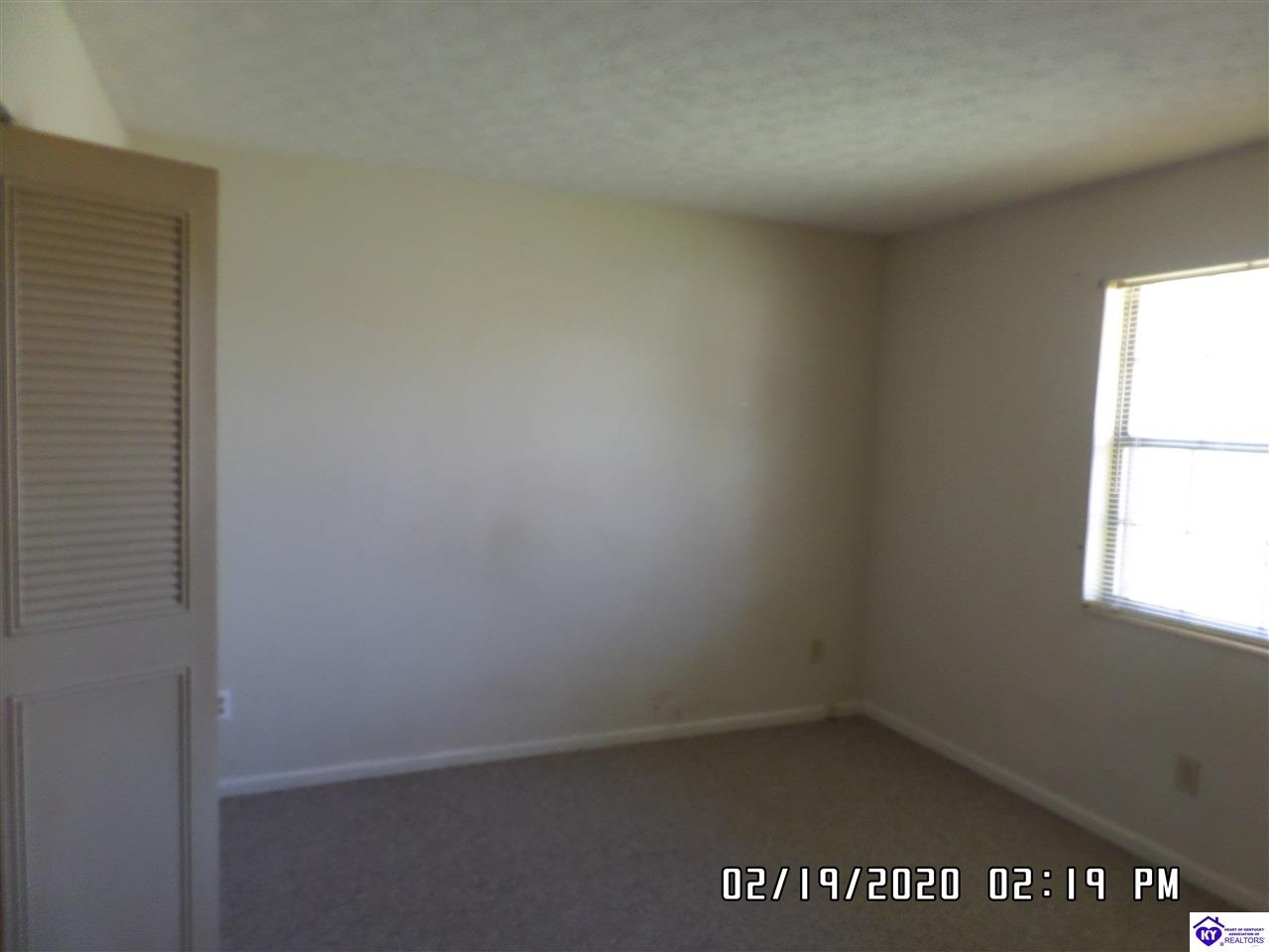 Listing Picture 617 Carolyn Street Radcliff, KY 40160 MLS HK10051495