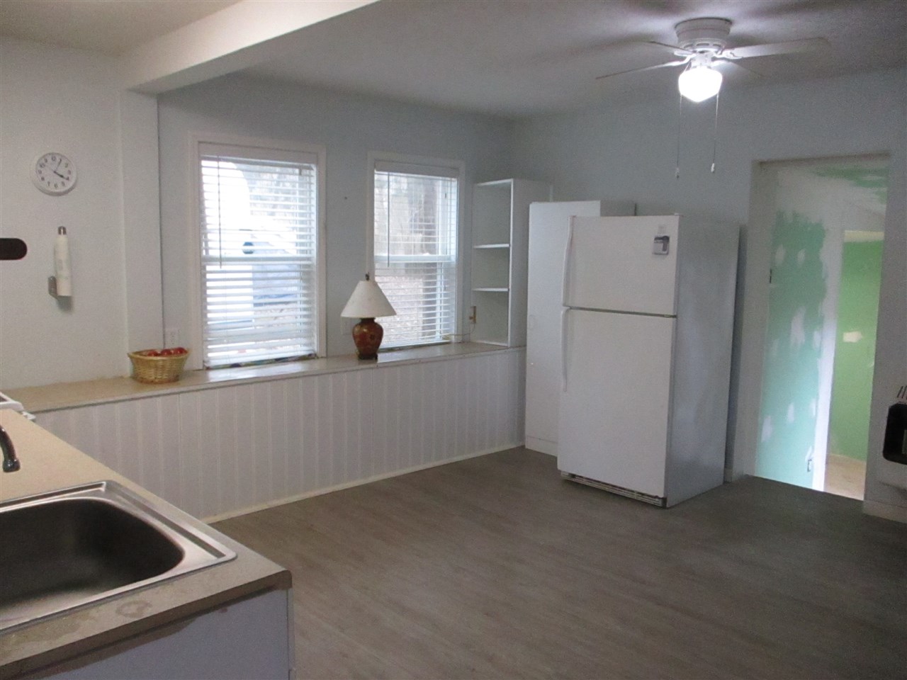 Listing Picture 560 Phillips Lane Vine Grove, KY 40175 MLS HK10051575