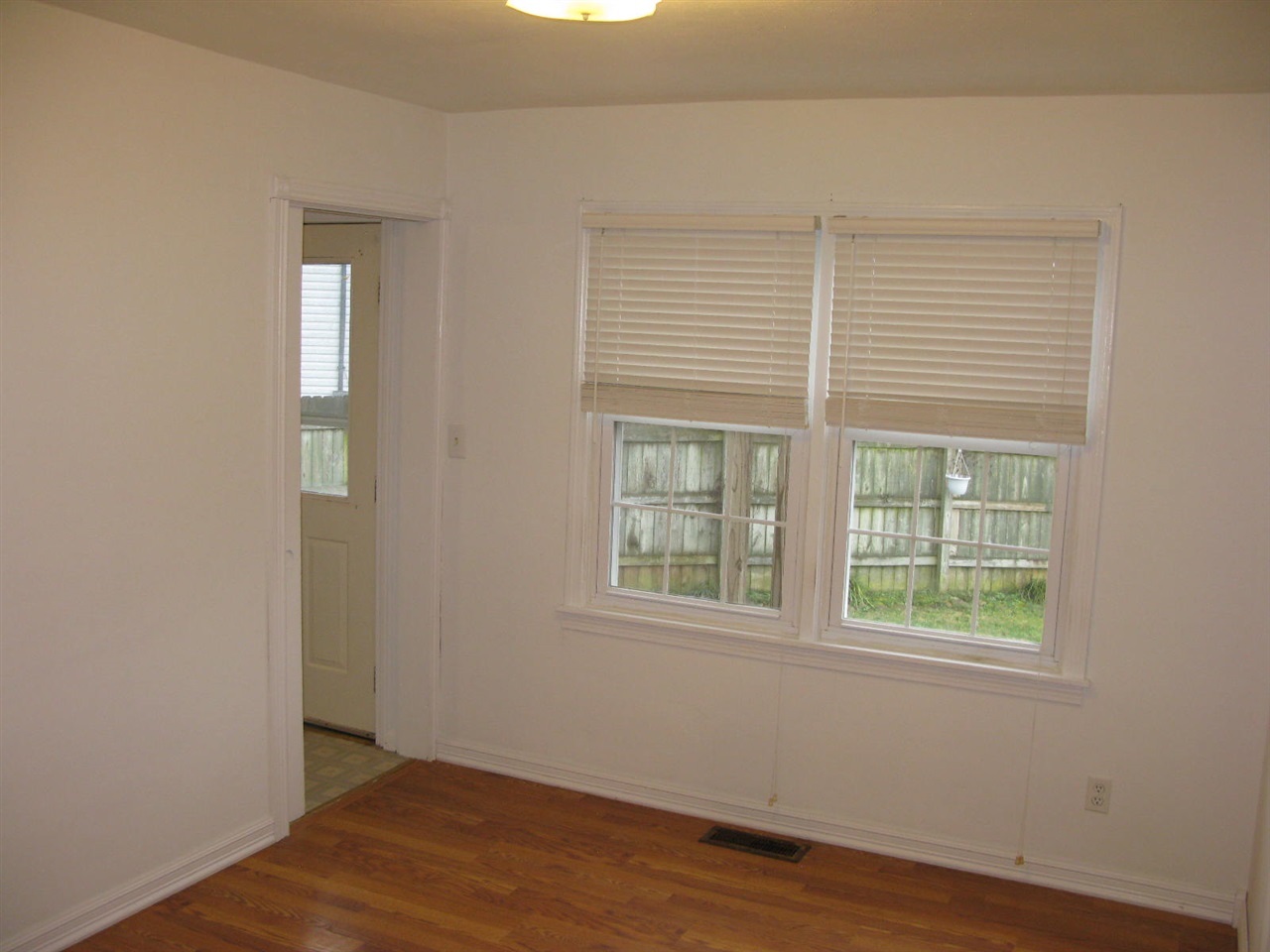 Listing Picture 604 Balmoral Road Elizabethtown, KY 42701 MLS HK10051592