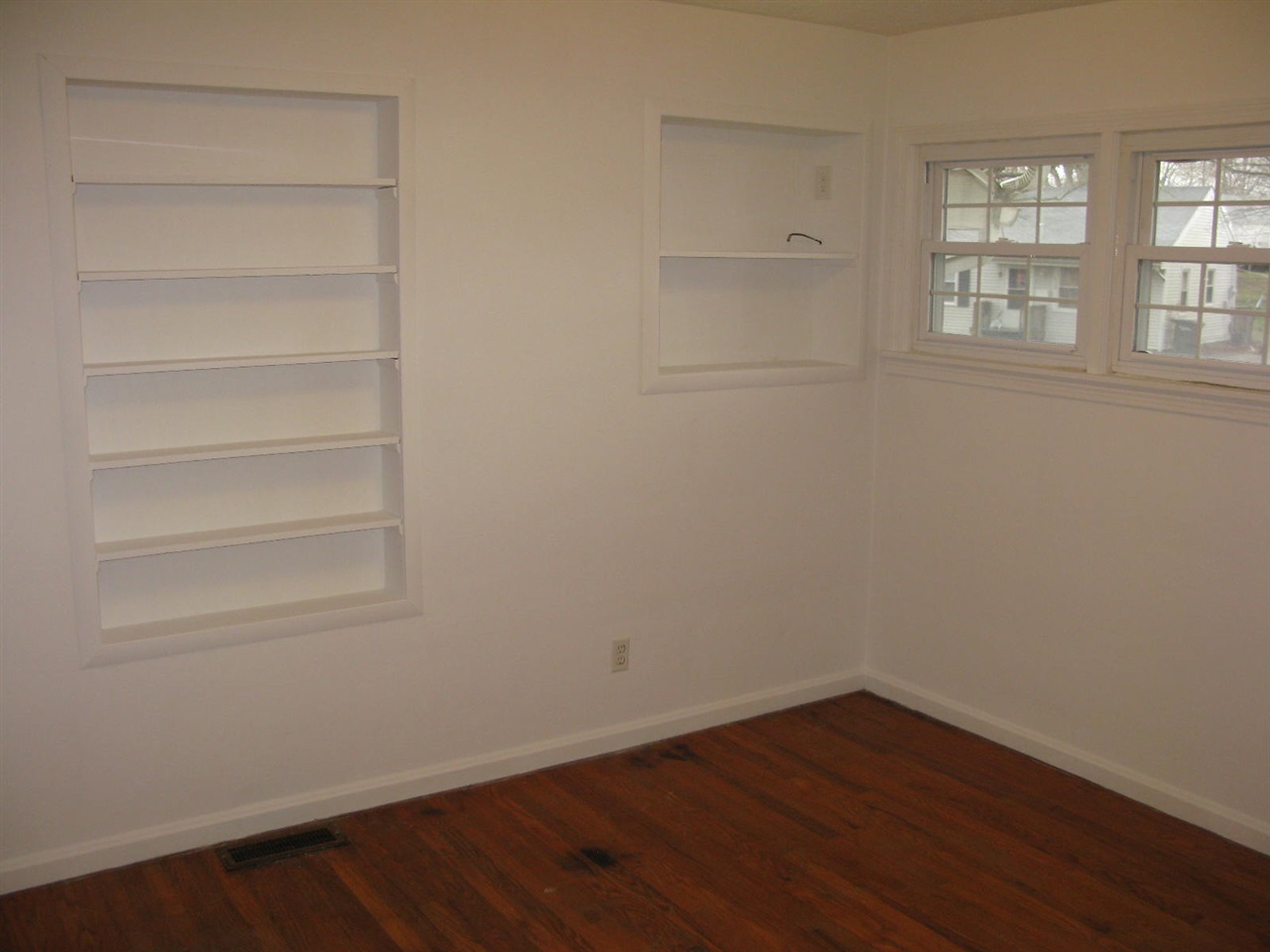 Listing Picture 604 Balmoral Road Elizabethtown, KY 42701 MLS HK10051592