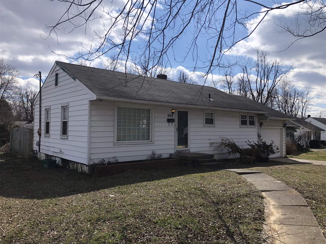 Listing Picture 604 Balmoral Road Elizabethtown, KY 42701 MLS HK10051592