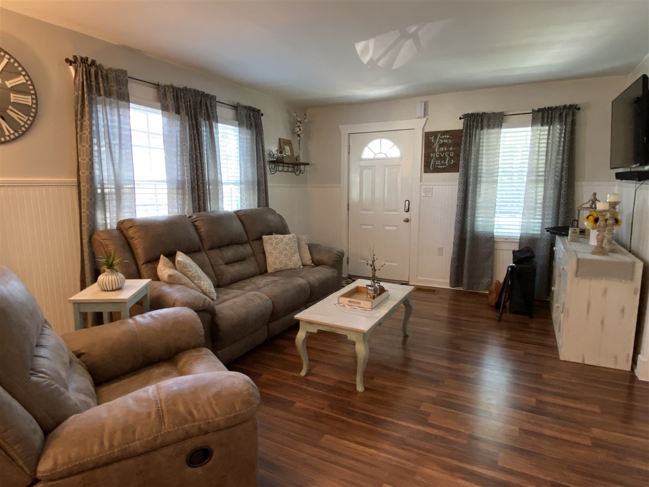 Listing Picture 1108 Mulberry Street West Point, KY 40177 MLS HK10051615