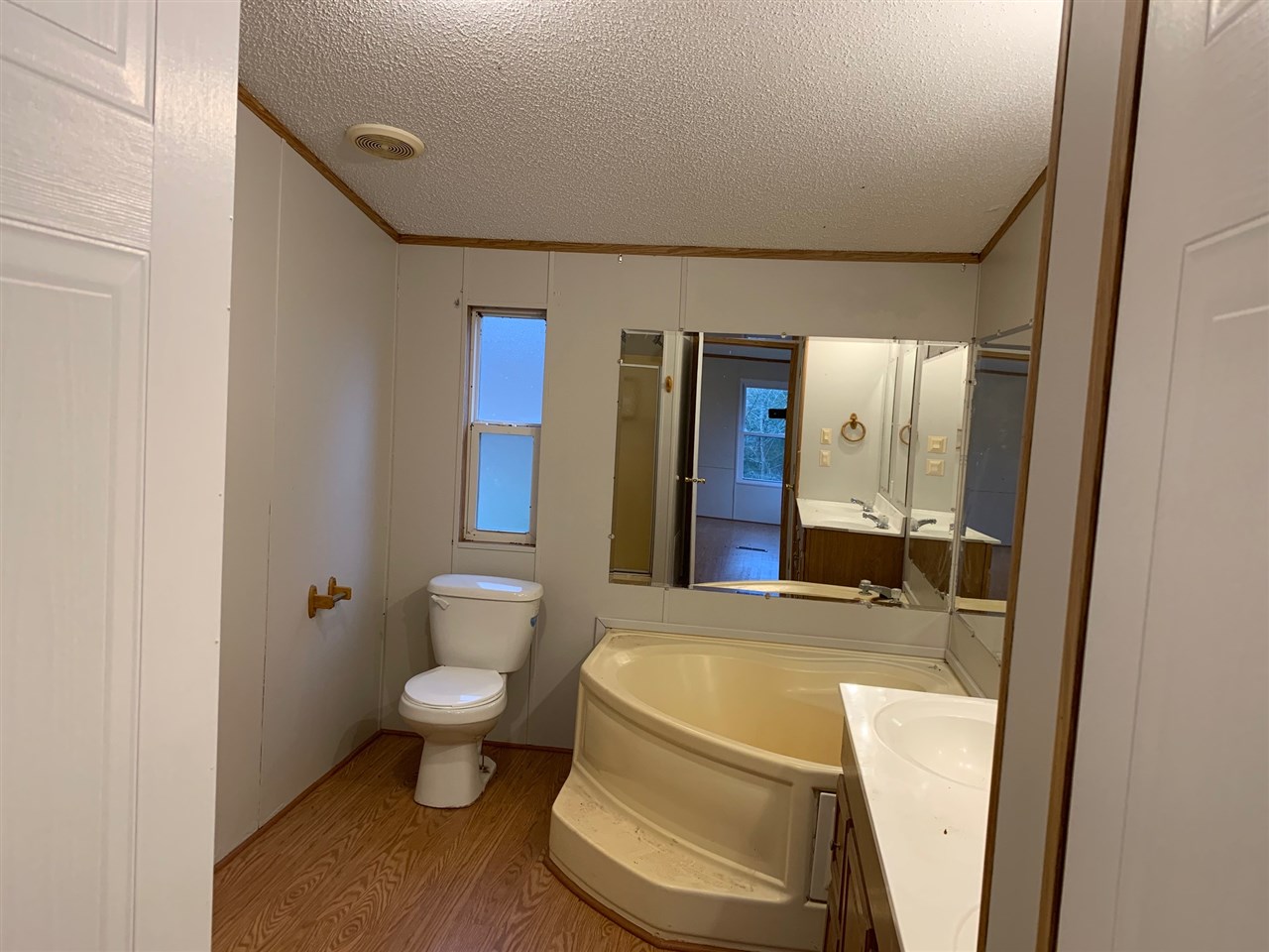 Listing Picture 8003 Highway 261 Irvington, KY 40146 MLS HK10051768