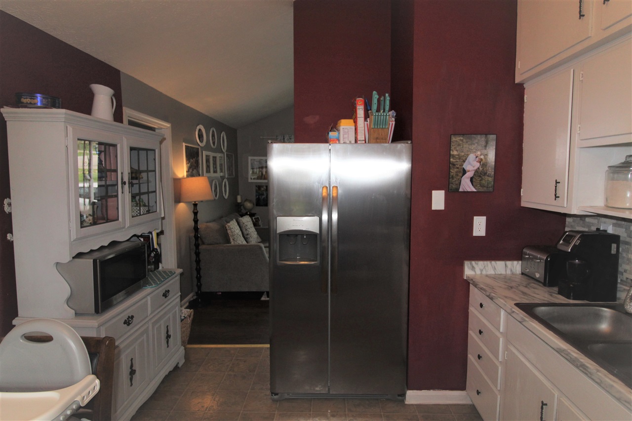 Listing Picture 2666 Delta Court Radcliff, KY 40160 MLS HK10051953