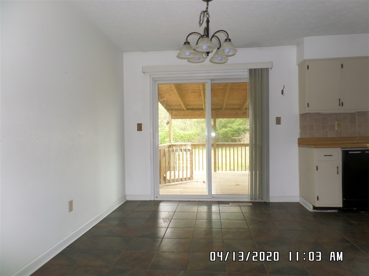 Listing Picture 104 Creekside Court Radcliff, KY 40160 MLS HK10052057