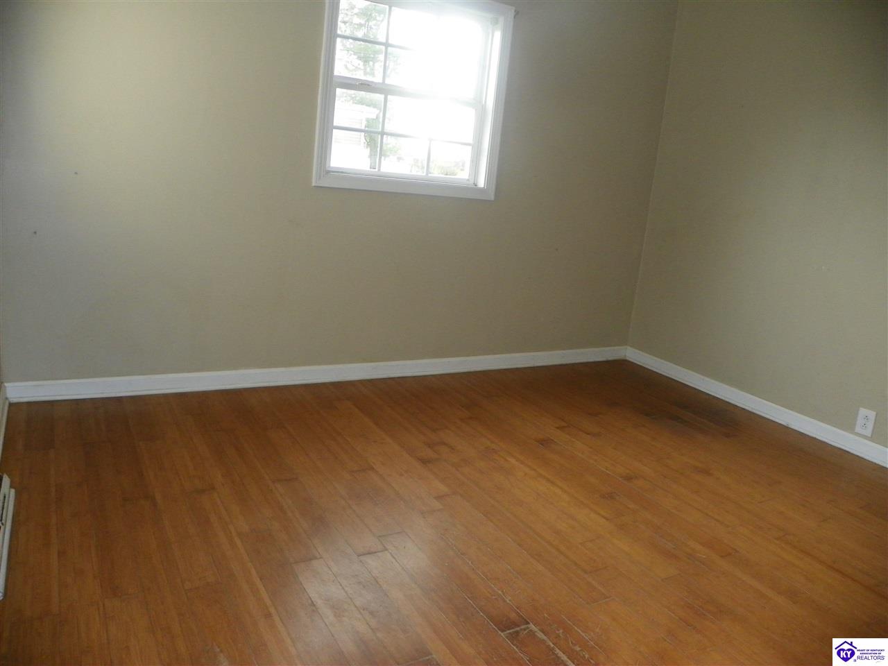 Listing Picture 376 Southland Drive Radcliff, KY 40160 MLS HK10052003