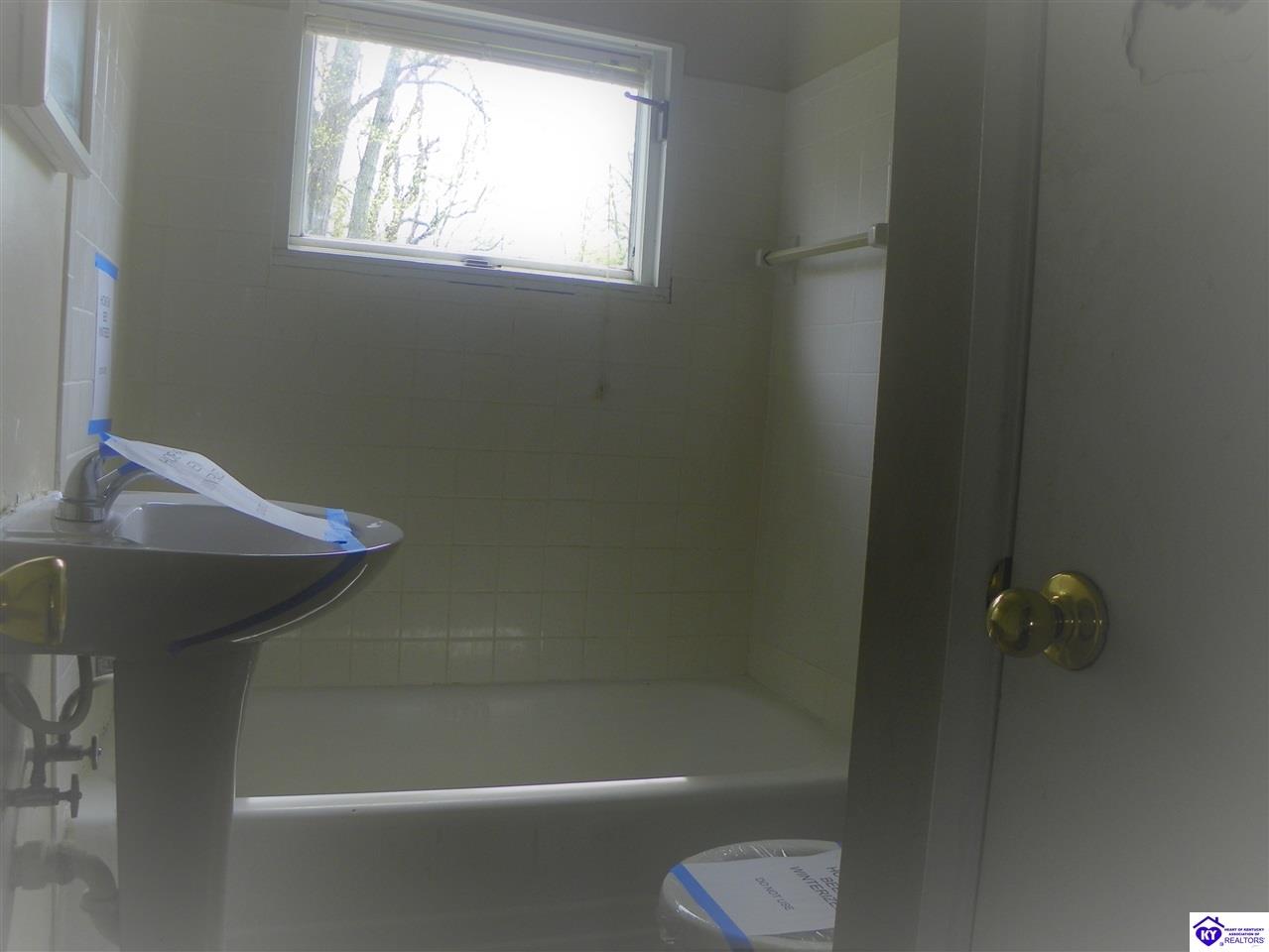 Listing Picture 376 Southland Drive Radcliff, KY 40160 MLS HK10052003