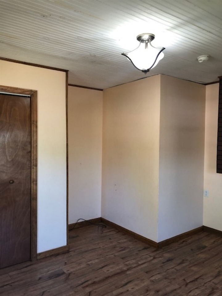 Listing Picture 229 Henry Street Elizabethtown, KY 42701 MLS HK10052150