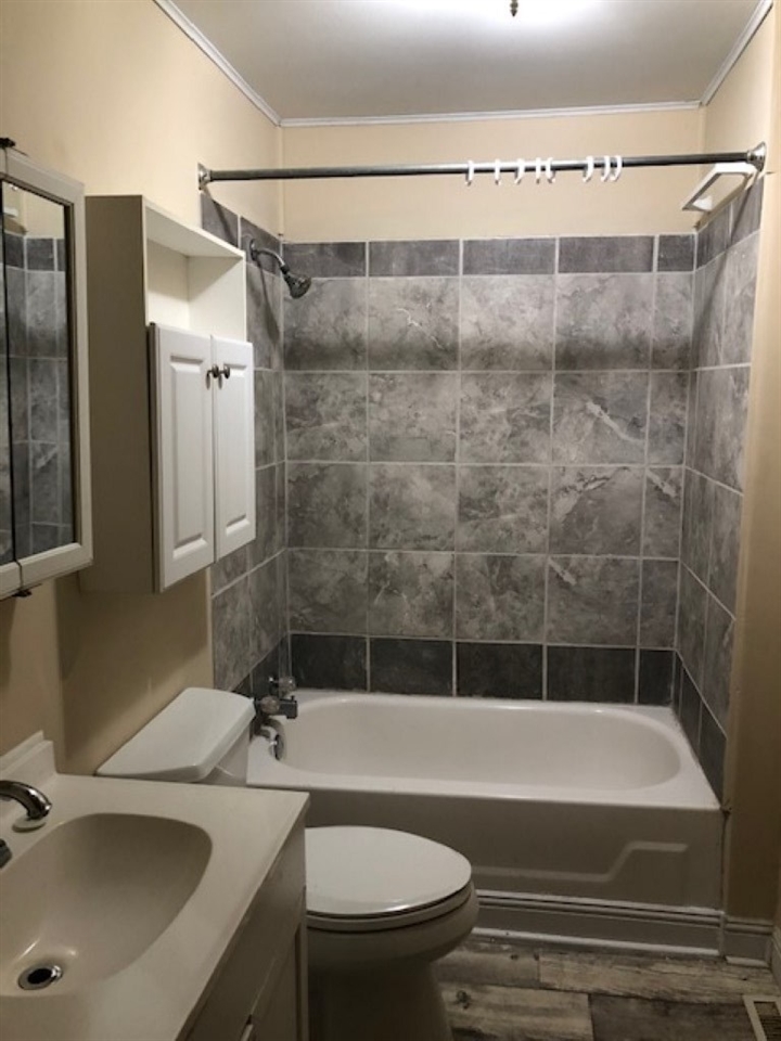 Listing Picture 229 Henry Street Elizabethtown, KY 42701 MLS HK10052150