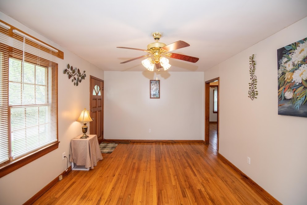 Listing Picture 2260 Knox Avenue Vine Grove, KY 40175 MLS HK10052233