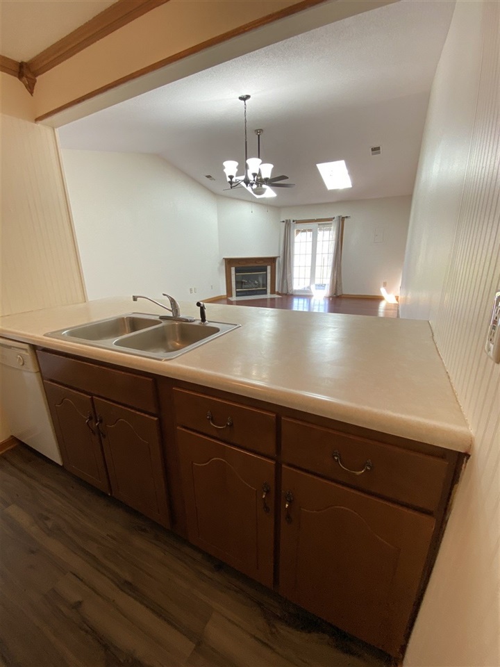 Listing Picture 611 Potomac Court Radcliff, KY 40160 MLS HK10052240