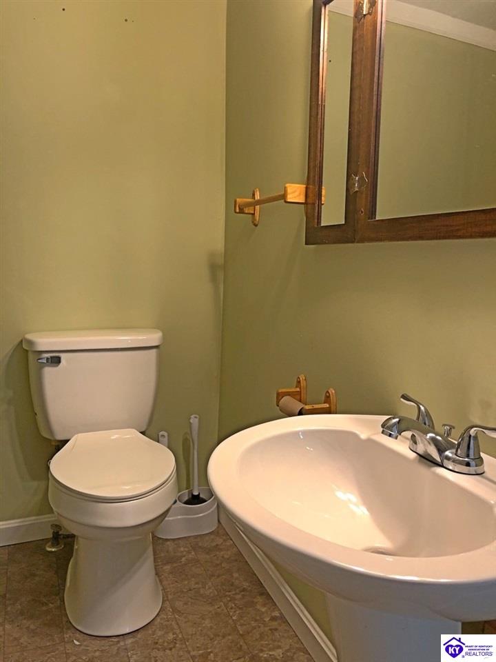 Listing Picture 5771 Lawrenceburg Road , KY 40012 MLS HK10052447