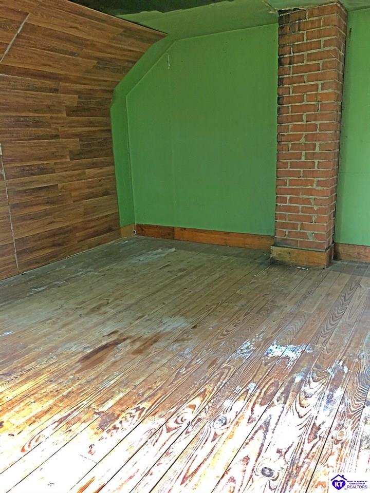 Listing Picture 5771 Lawrenceburg Road , KY 40012 MLS HK10052447